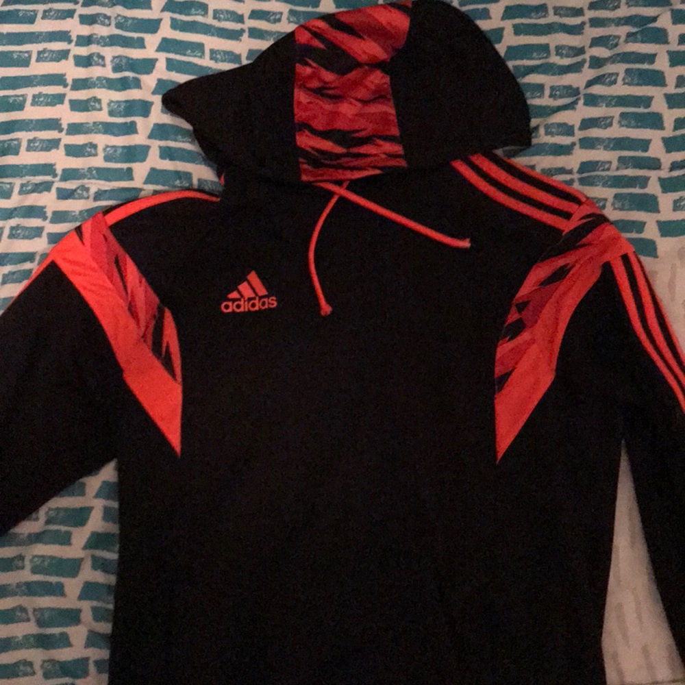 Performance hoodie
